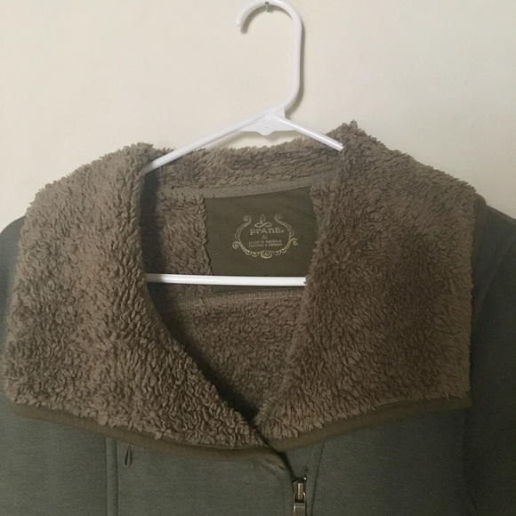 Army Green warm Prana Jacket - Picture 5 of 6